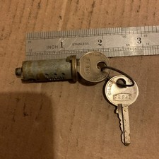 Wilmot Breeden Lock Barrel And 2keys Austin Morris Jaguar FR 842