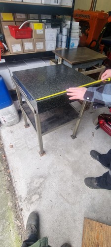 Granite surface table - 600mm, x