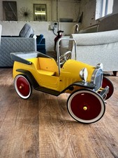 Vintage Brum Metal