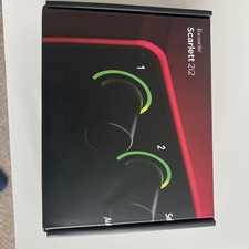 Focusrite Scarlett 2i2 4th
