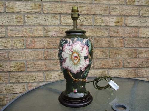 Moorcroft gustave augusta - gustave,