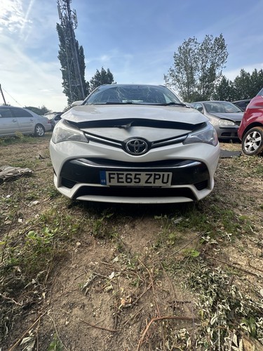 Toyota avensis mk3 2015 - avensis,