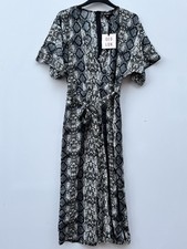 QED London Black & White Snake Print Crop Wide Leg Jumpsuit Size 10 Bnwt