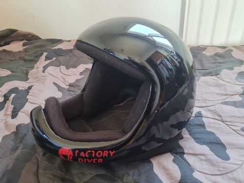 Skydiving helmet factory - -,