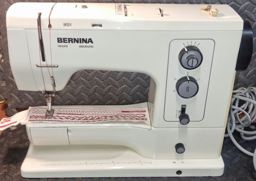 Bernina 830 electronic fully - 830,