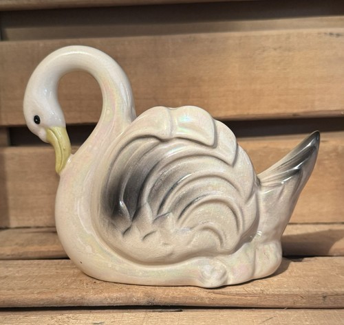 Kitsch china swan - kitsch,
