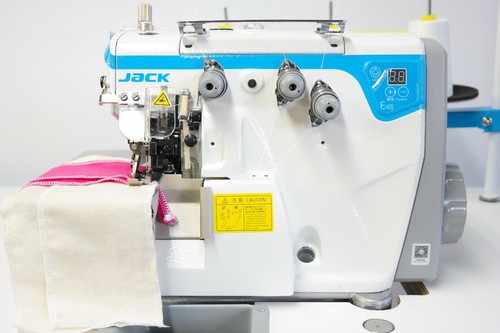 Jack e4s thread overlocker - 3,