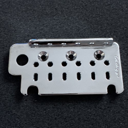 Line variax tremolo bridge - variax,