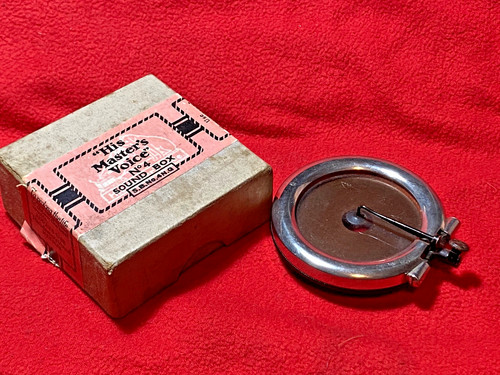 Hmv gramophone soundbox - no.4,