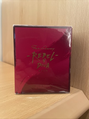 Avon far away rebel - &, diva