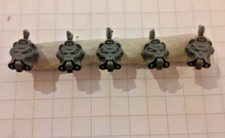 5x Heads - Terminator Space