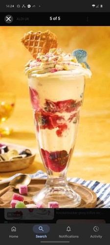 Retro milkshake dessert - milkshake,