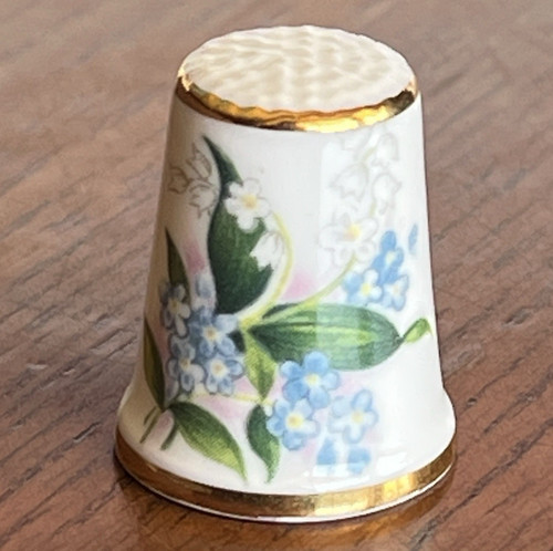 The blossoms spring thimble - of,