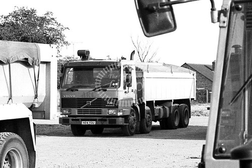Photo amey roadstone - amey, volvo