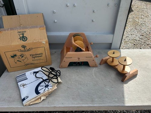 Ashford electric spinner - ,