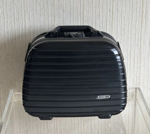 Rimowa hard shell beauty case - rimowa,