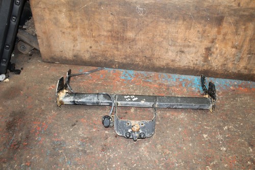 Bfd093438 2023 toyota hilux - toyota,