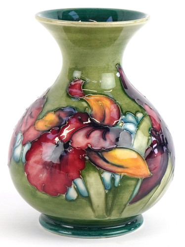 Vintage moorcroft hibiscus - moorcroft,