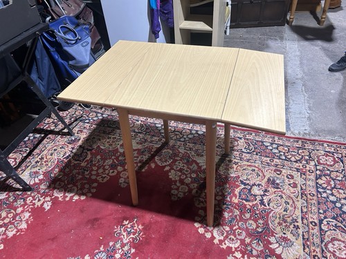 Mid century beech formica - mid,
