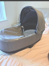 Cybex Priam Carry Cot in