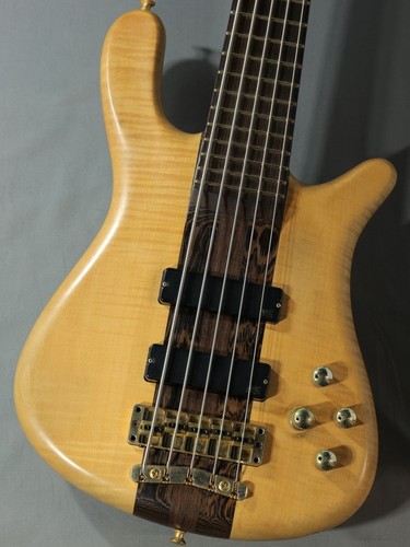 Warwick streamer stage - stage, i