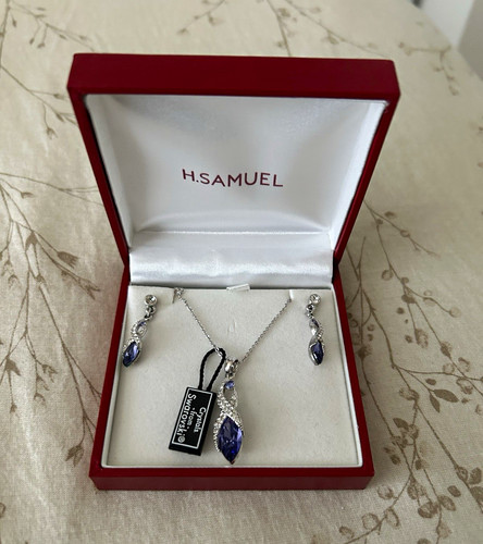 Samuel crystal necklace - h.,