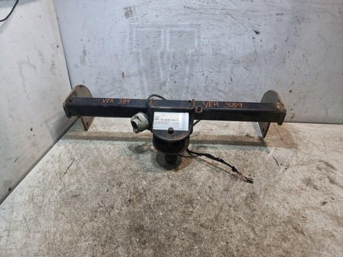 Suzuki tow bar coupling - tow,