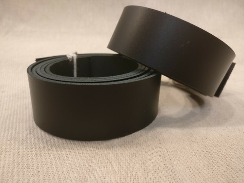 Black leather 127cm long - 127cm,