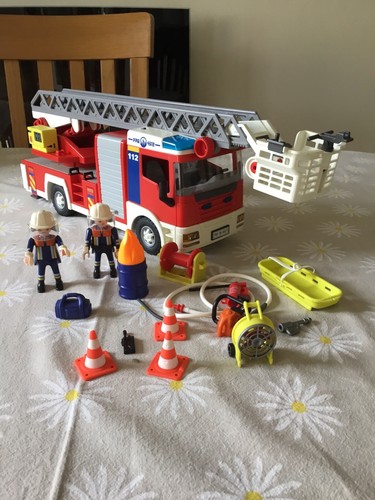 Playmobil 4820 fire engine - playmobil,