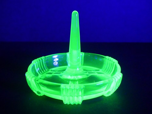 Vintage art deco green - vintage, uranium