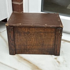 Wooden Vintage portable