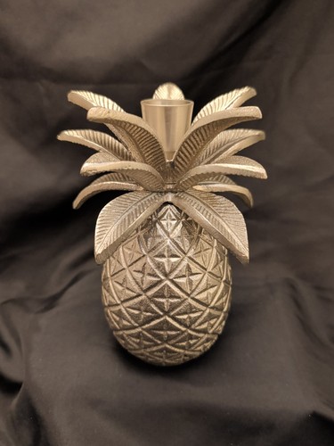 Laura ashley metal pineapple - ashley,
