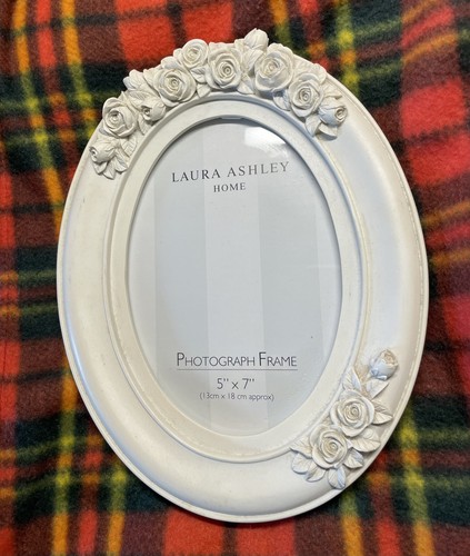 Laura ashley home white - laura,