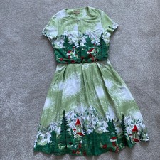 Lindy Bop Alpine Scene Green