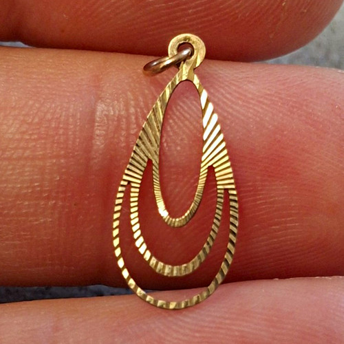 9ct 375 yellow - yellow, pendant
