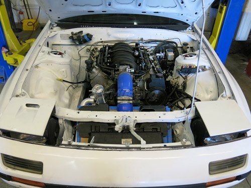 Engine transmission mounts - +,