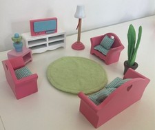 ELC ROSEBUD LIVING ROOM DOLLS