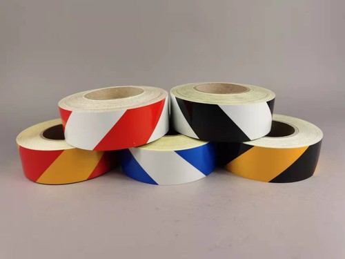 Metre roll 75mm chevron - 45,