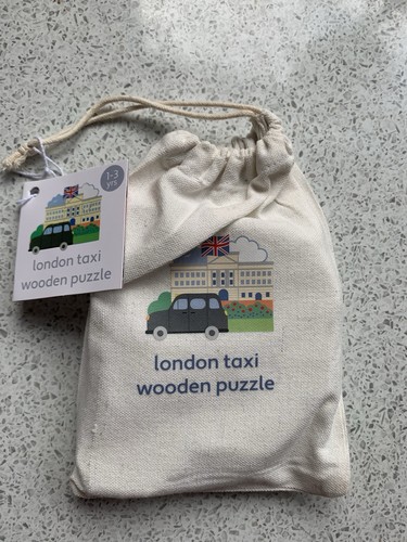 London taxi wooden jigsaw - taxi,