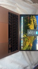 Apple MacBook Air 13" (2020)