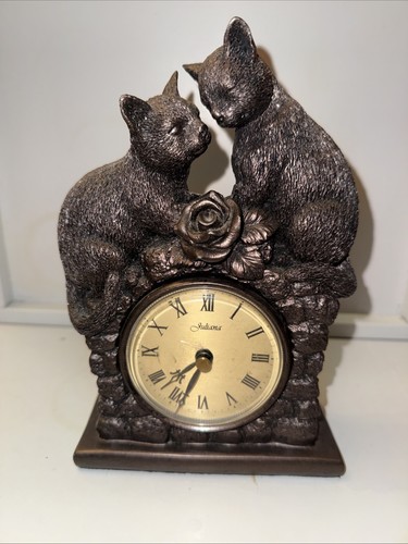 Pair cats figurine - pair,