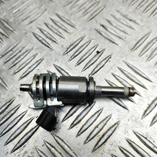 Lexus al20 mk4 fuel - lexus,