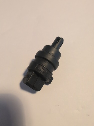 Air intake temperature - intake, sensor