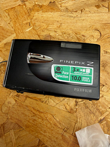Fujifilm digital camera - fujifilm,