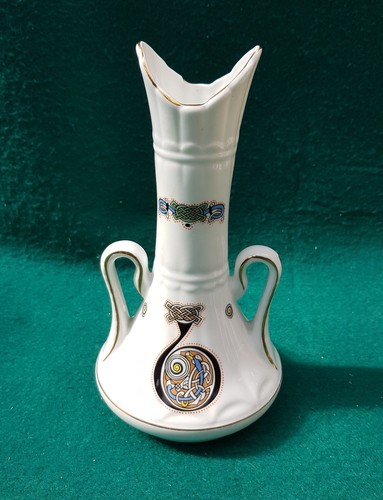 Vintage irish royal tara vase - vintage,