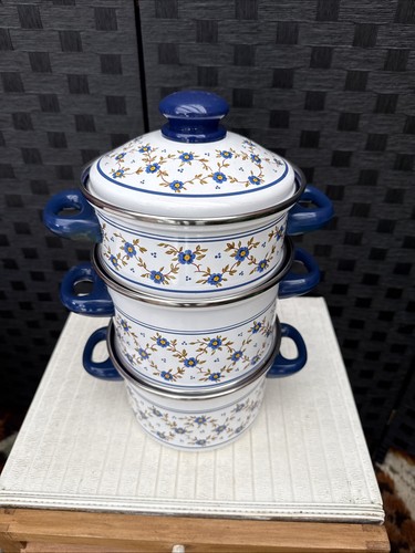 Vintage enamel casserole - enamel,