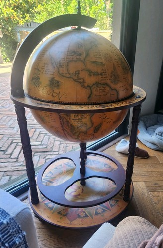 Vintage retro globe drinks - globe,