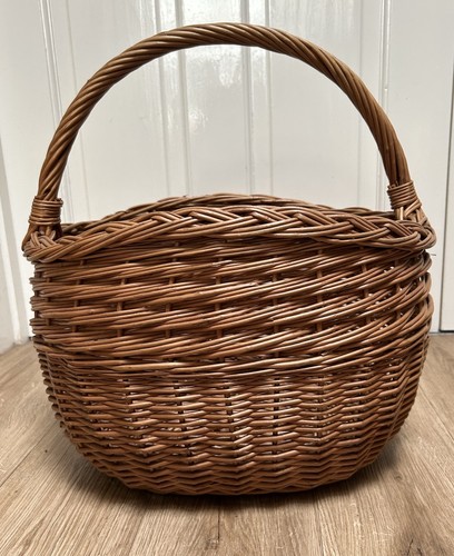 Traditional vintage wicker - traditional,