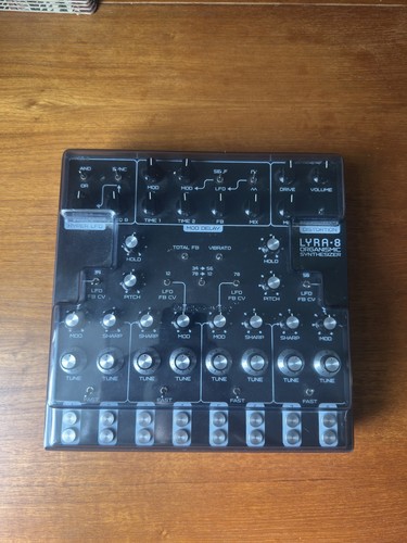 Soma laboratory lyra voice - laboratory, 8-voice