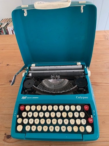 Turquoise blue smith - turquoise, corona